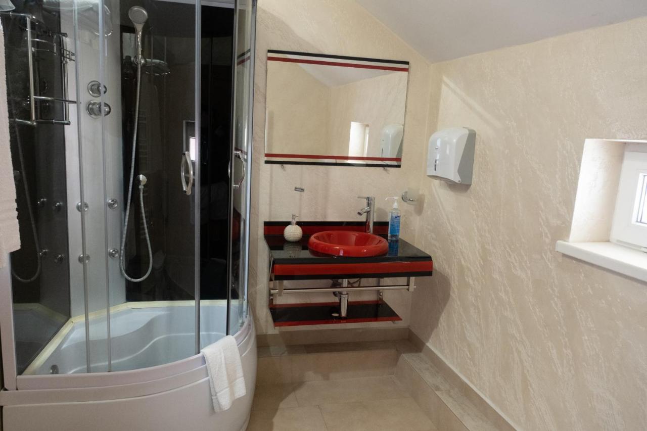 Casa Amaya Bacău Exteriér fotografie
